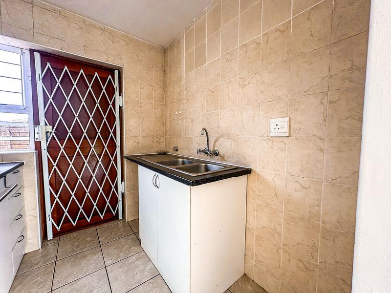 2 Bedroom Property for Sale in Protea Heights Western Cape